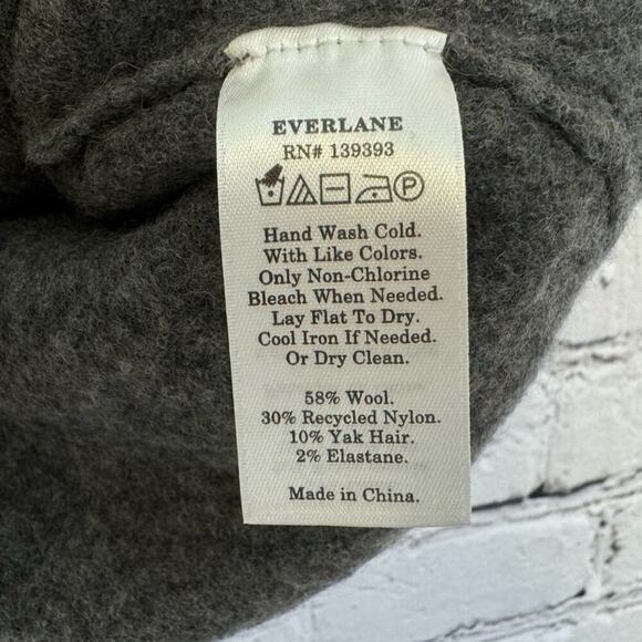 Everlane Wool Blend Knit Crop Tank Top in Gray Size Medium NWT - Picture 6 of 6